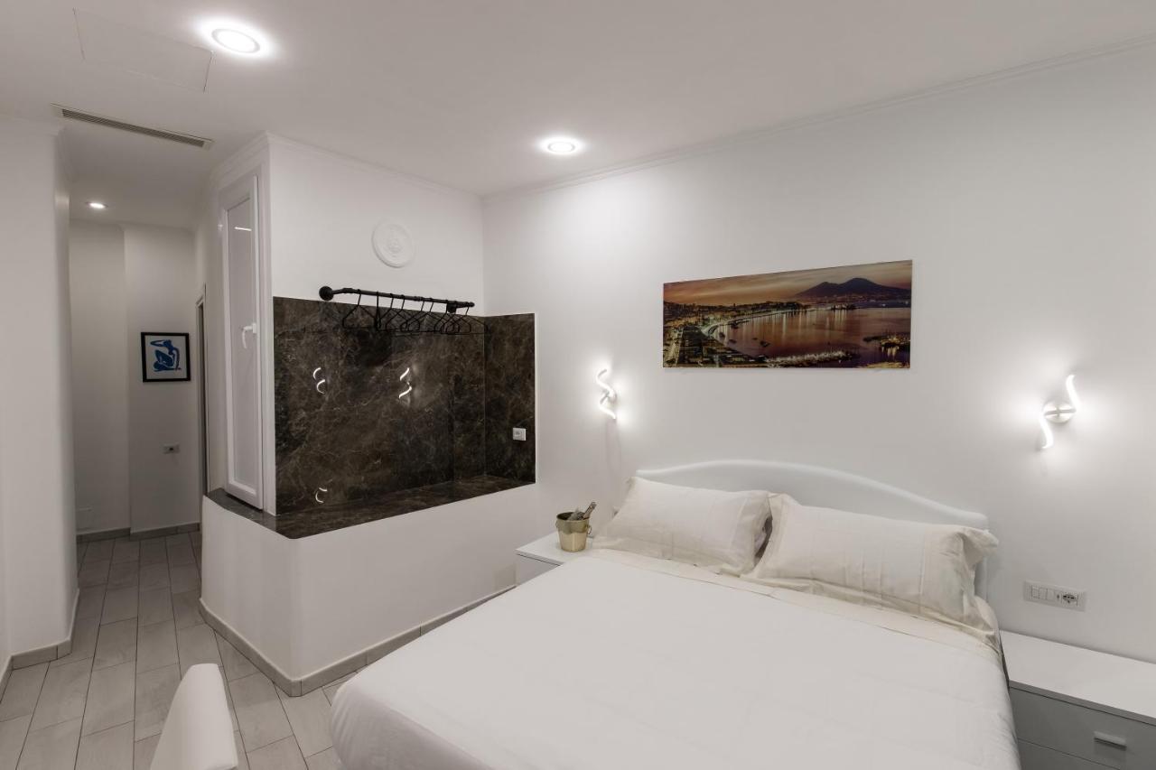 Mergellina Amore E Fantasia Napoli Bagian luar foto